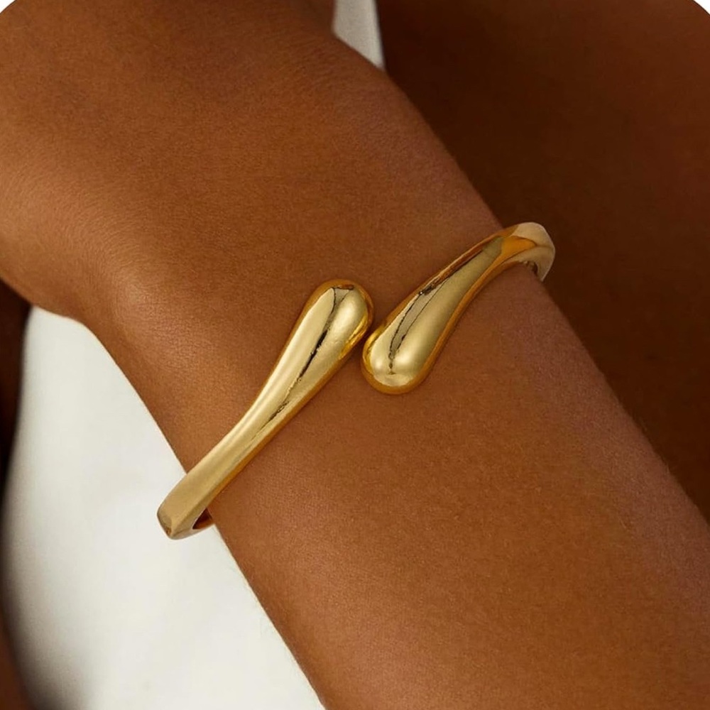 Elegant Gold Cuff Bracelet 18 k Gold Filled Adjustable‎ Bangle
